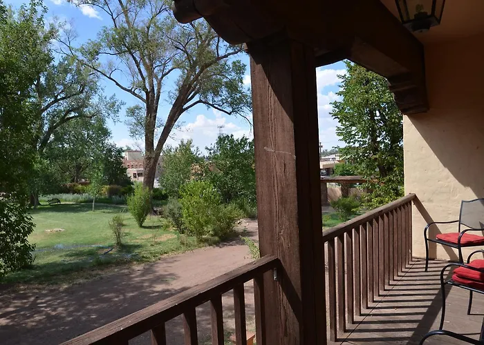 Hotel La And Gardens Winslow